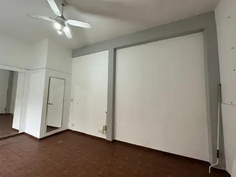 Local en Alquiler en Don Torcuato, $ 400.000