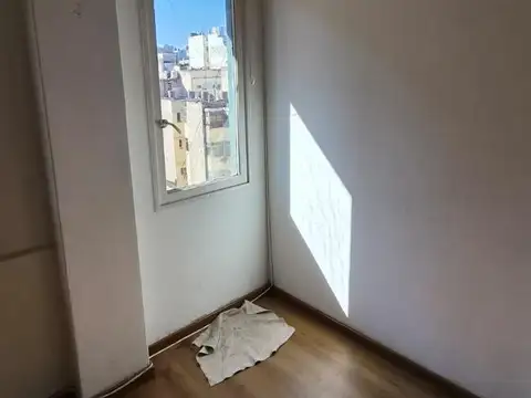 Oficina en Alquiler 50 años