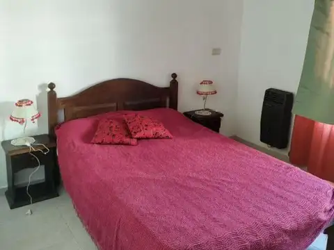 Depto Tipo Casa en Venta con 1 cocheras