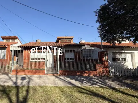 Casa en Banfield Este