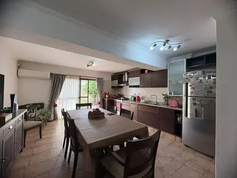 Depto Tipo Casa en Venta en Zarate, USD 170.000