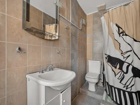 Depto Tipo Casa 2 ambientes con 1 baño
