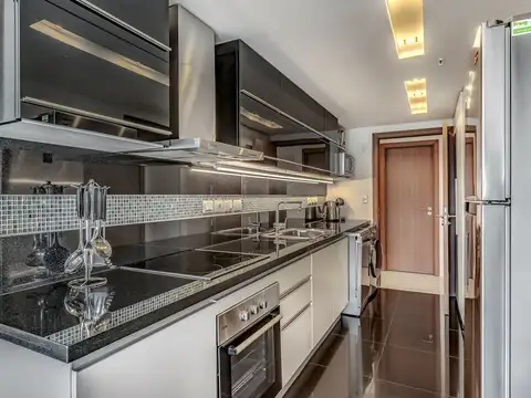 Departamento 4 ambientes con 4 baños