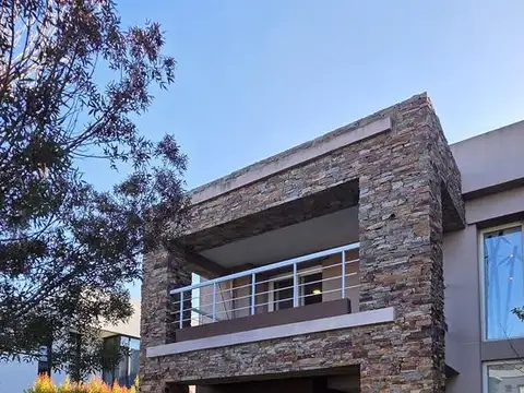Casa en Venta en Arenas del Sur, USD 600.000