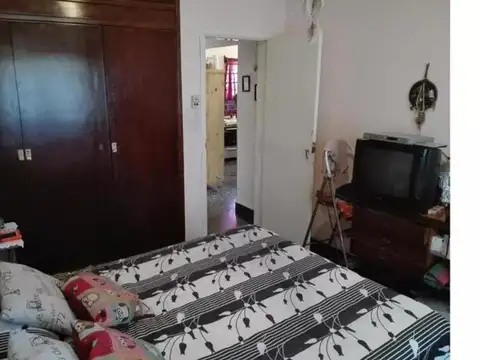 Depto Tipo Casa en Alquiler 50 años