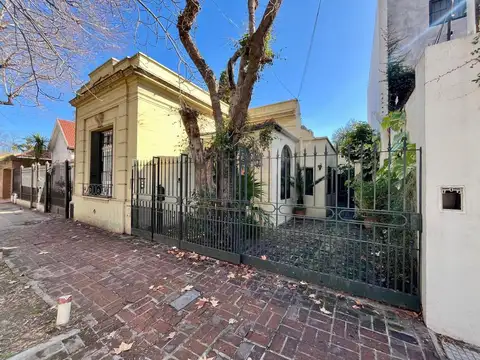 Linda y funcional casa Lomas de Zamora c/terraza