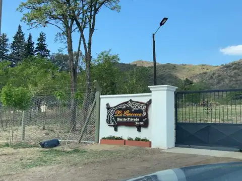 Terreno en Venta de 1866,0 m2