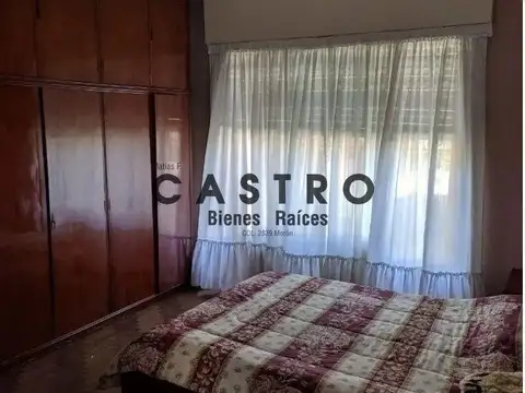 Casa  En Venta Ubicado En Merlo,  G.b.a. Zona Oeste