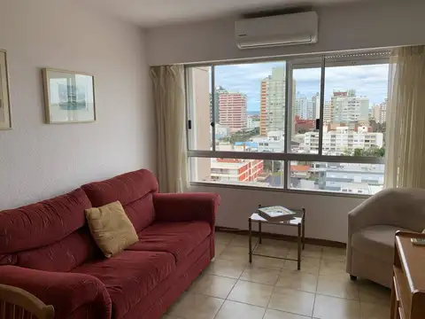 Alquiler temporario Apartamento Península con cochera
