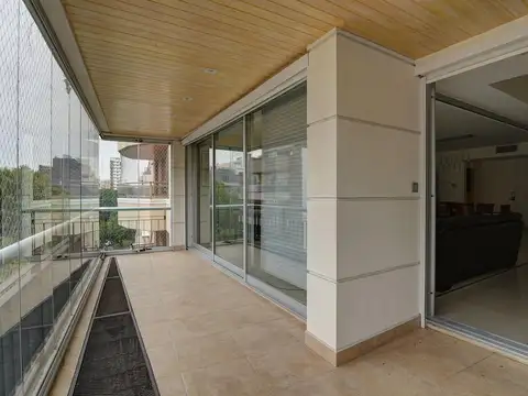 Departamento 4 ambientes con 3 baños