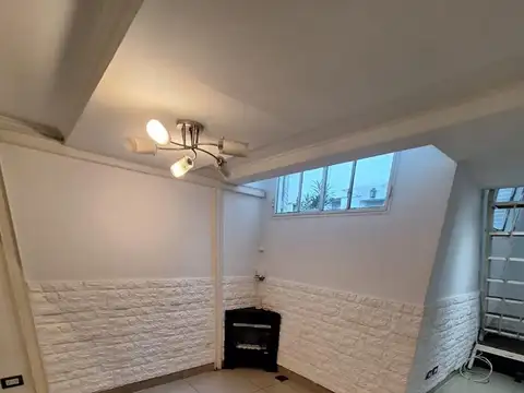 Departamento en Alquiler en Belgrano R, $ 800.000