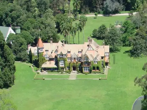 Avenida Pereda , Piso 0