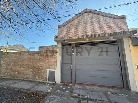 CASA EN VENTA APTO BANCO EN LOS HORNOS.