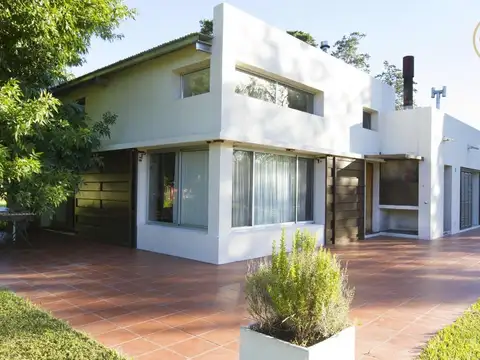 Casa en Alquiler en Villa Elisa, Partido de La Plata