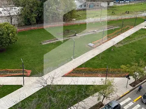 Venta cochera cubiera en Amenabar al 700