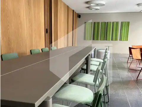 Venta cochera cubiera en Amenabar al 700