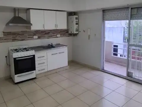 Alquiler de departamento 2 ambientes en Mataderos!!!!!