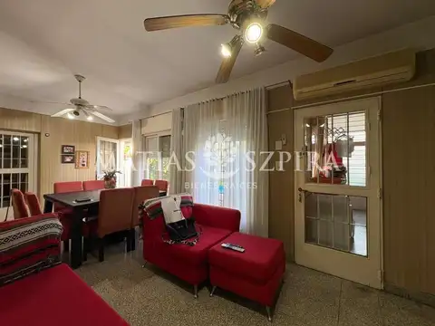 Casa en Venta en Castelar, USD 149.000