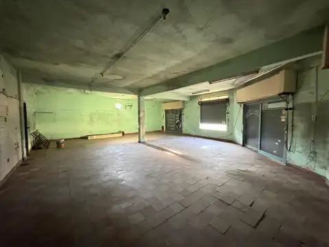 LOCAL CON VIVIENDA Y TERRENO EN MERLO KM 34.5