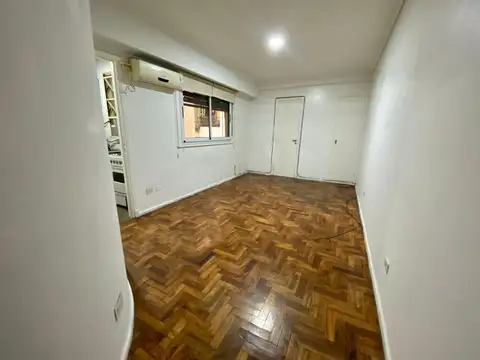 Muy cómodo monoambiente en Barrio Norte