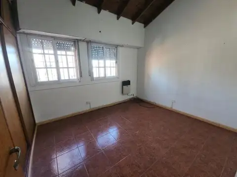 Depto Tipo Casa en Alquiler en San Antonio de Padua, $ 1.000.000