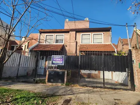 Duplex 3 ambientes cochera.San Antonio de Padua