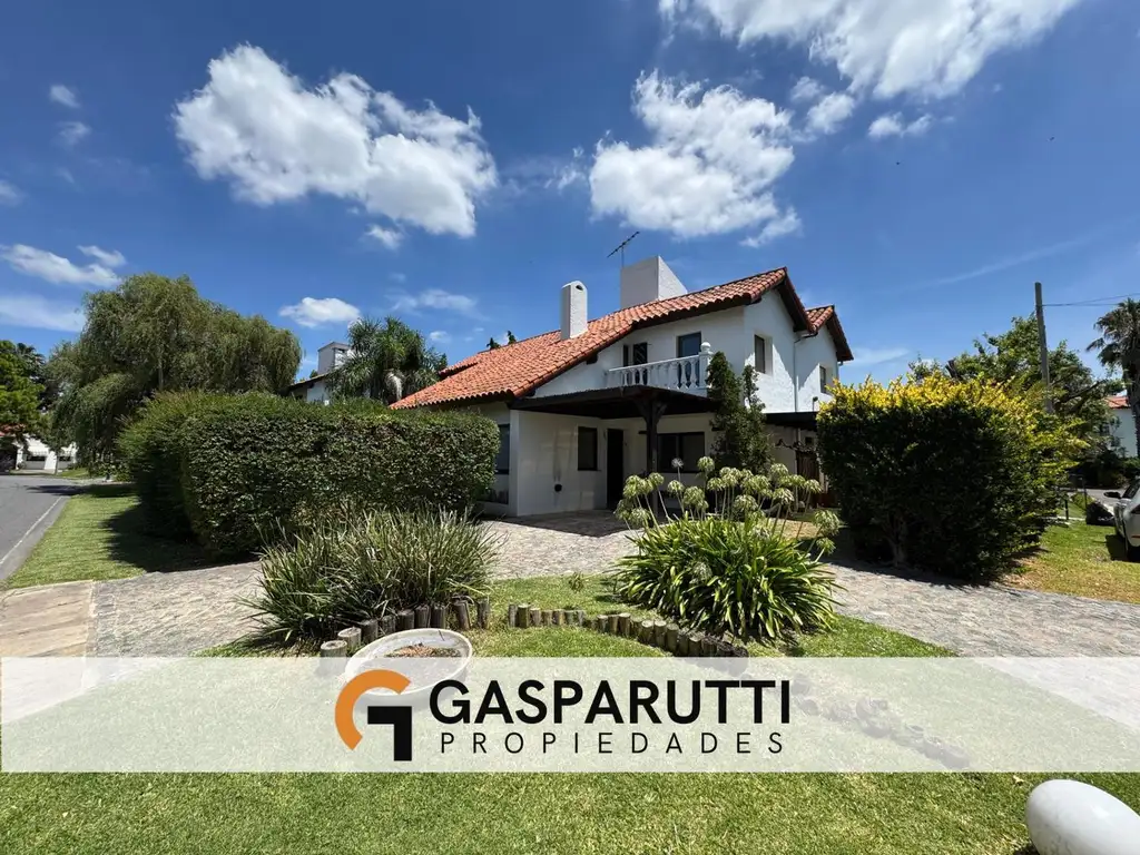 Casa en Venta en Aranjuez - 3 dormitorios