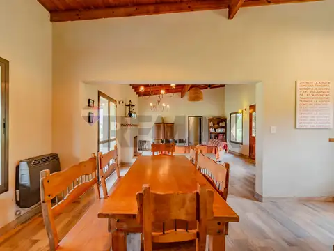 Casa en Venta con 1 cochera