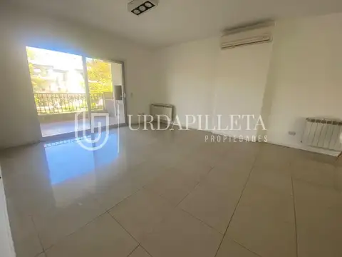 Departamento en Alquiler con 2 cocheras