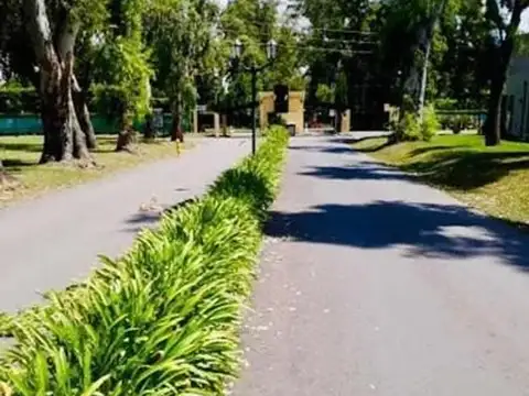 Terreno Lote  en Venta en La Cesarina PERMUTA
