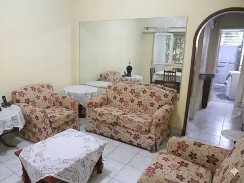 Casa 4 ambientes con 1 baño