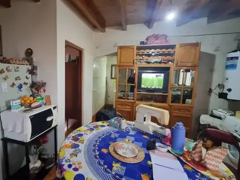 Casa 3 ambientes con 2 baños