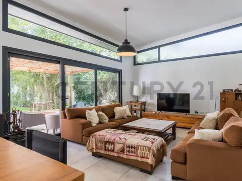 Casa 5 ambientes en VENTA en Ingeniero Maschwitz