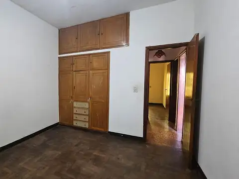 Depto Tipo Casa en Alquiler 45 años