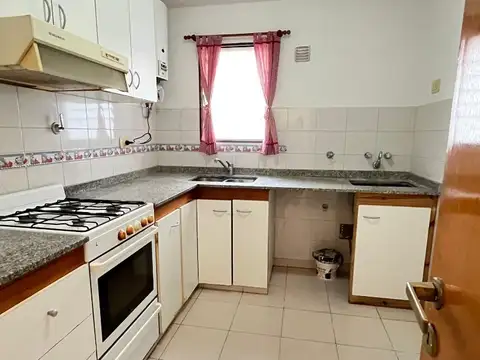 Depto Tipo Casa en Alquiler de 2 ambientes