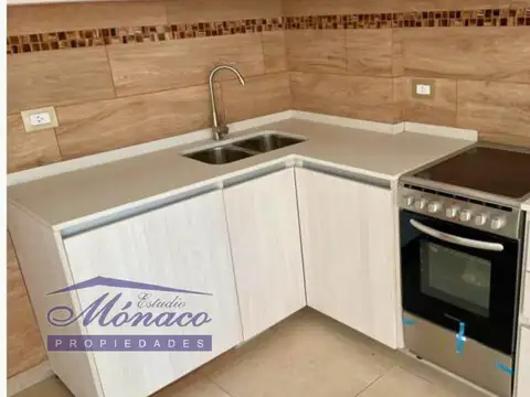 Depto Tipo Casa en Venta en Liniers, USD 139.000