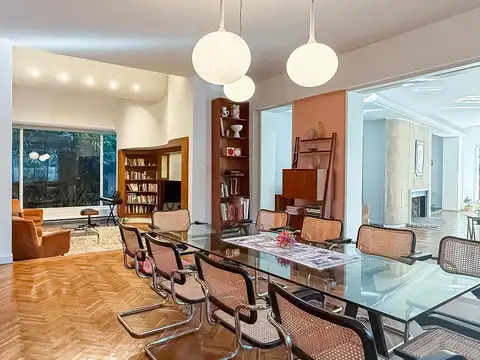 Casa en Venta con 1 cochera