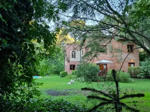 Los Araucanos & Mangore, B7600 Mar del Plata, Provincia de Buenos Aires, Argentina, Mar Del Plata, Buenos Aires, Argentina.