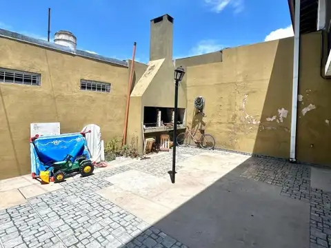 ALQUILER DEPARTAMENTO 2 AMB CON PATIO EN COMPLEJO