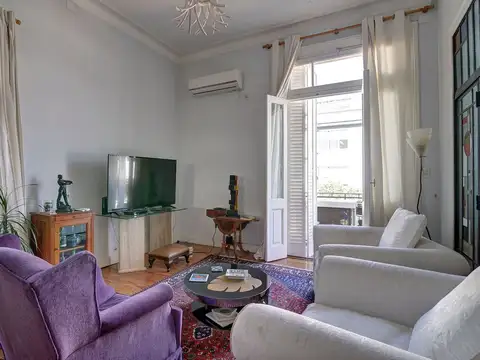 Departamento 4 ambientes con 2 baños