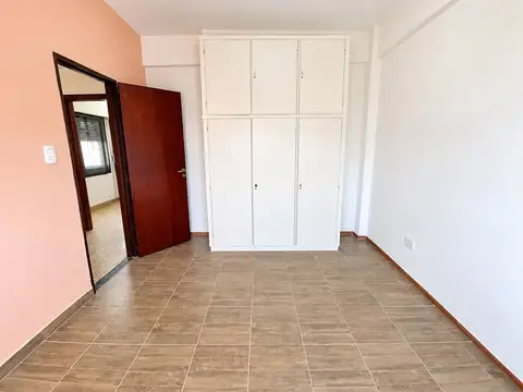 ALQUILER DEPARTAMENTO TAPIALES 3 AMBIENTES