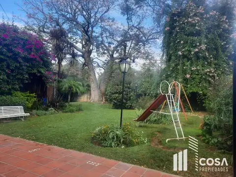 Venta Casa 3 dormitorios con jardín y pileta Pérez Santa Fe