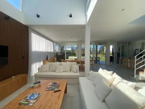 Casa en Alquiler Temporal en Nordelta Carpinchos, Nordelta
