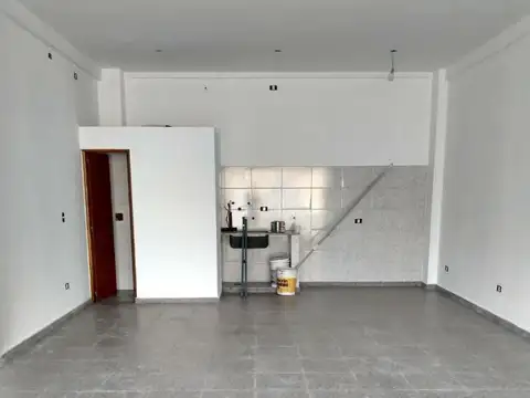 Local en Alquiler en San Carlos, $ 750.000