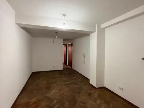 Buenos Aires 900, Piso PB