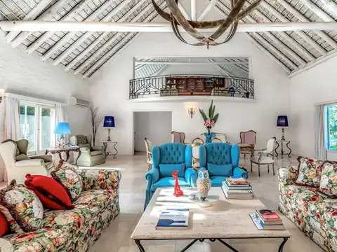 Chacra en Venta con Vista a la Laguna del Diario 