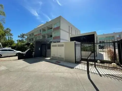 Departamento en Venta en Villa Los Remeros, USD 145.000