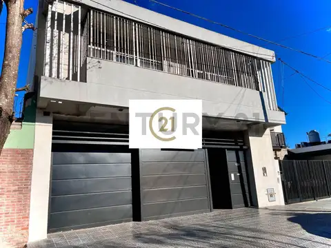 Calle 531 e/ 7 y 8 1200, Piso 0