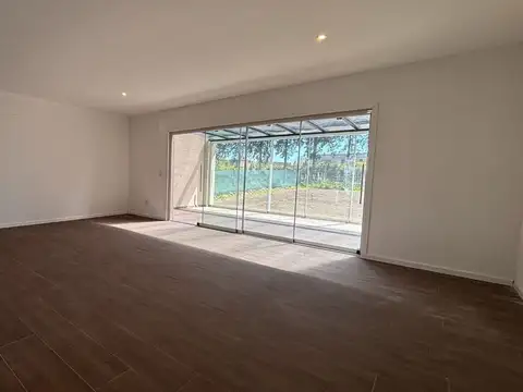 Casa en Venta en Benavidez, USD 285.000