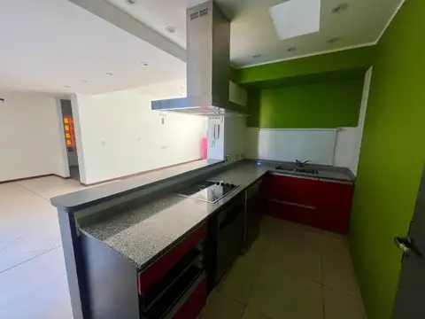 Casa en Alquiler de 3 dormitorios